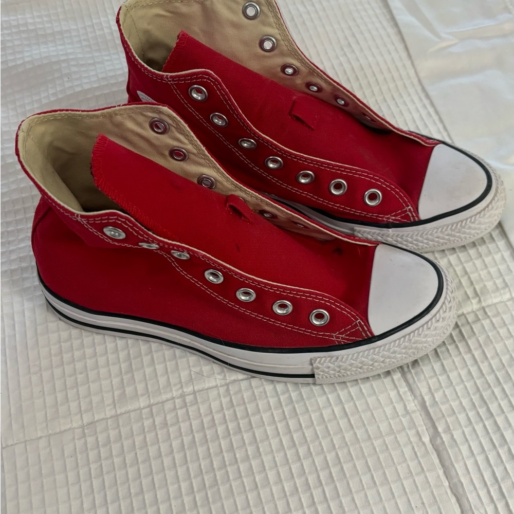 red high top Converse